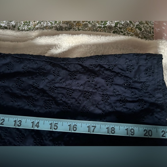 Navy Blue Short Sleeve Button-Up Top size L - Picture 7 of 7